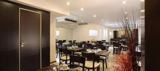 Europlaza Hotel & Suites | Buenos Aires (ili) - Buenos Aires (ve civarı) - Buenos Aires - Capital Federal District