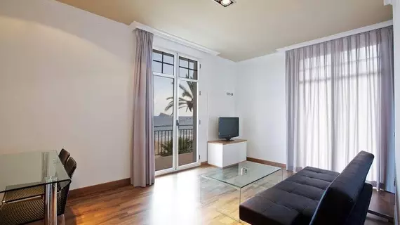 Apartamentos Senabre Palais | Valencia Bölgesi - Alicante (vilayet) - Marina Baja - Benidorm