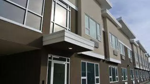 Kelowna Inn & Suites | Britanya Kolombiyası - Kelowna