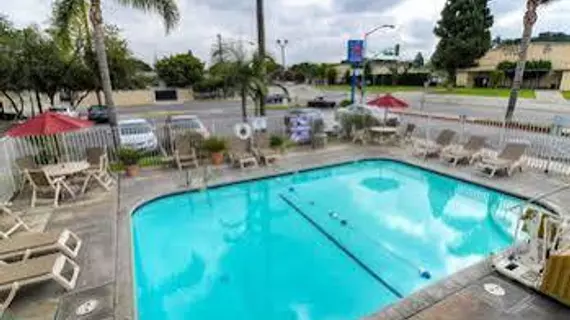 Motel 6 Los Angeles - Whittier | Kaliforniya - Los Angeles County - Whittier