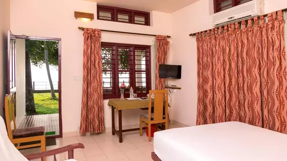 ILLIKKALAM LAKESIDE COTTAGES | Kerala - Kottayam Bölgesi - Kumarakom