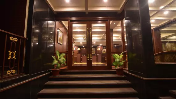 Seasons Hotels and Resorts | Goa - Güney Goa - Salcete - Margao