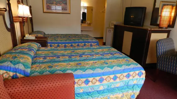 Maple Leaf Inn & Suites | Florida - Orlando (ve civarı) - Lake Buena Vista - Disney's Maingate East