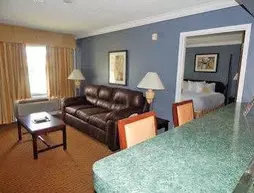 Richmond Suites Hotel | Louisiana - Lake Charles (ve civarı) - Lake Charles