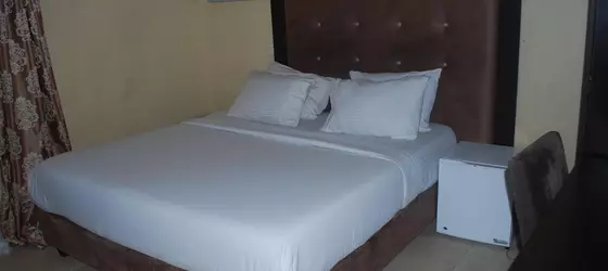 Nevada Inn Hotels and Suites | Lagos (ve civarı) - Lekki