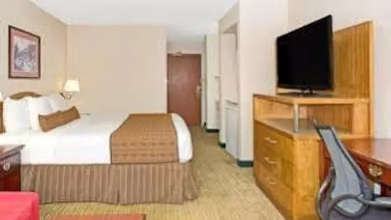 DAYS INN ENGLEWOOD DENVER TECH CENTER | Kolorado - Denver (ve civarı) - Englewood