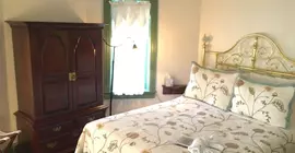 Parsonage Inn Bed and Breakfast | Maryland - St. Michaels