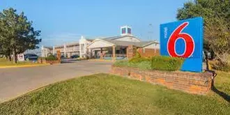 Motel 6 Lawton