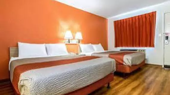 Motel 6 Anaheim - Fullerton East | Kaliforniya - Orange County - Anaheim