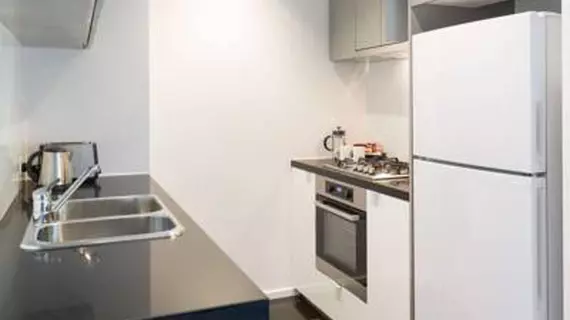 Melbourne Short Stay Apartments Power Street | Victoria - Melbourne (ve civarı) - Melbourne - Melbourne Merkezi İş Bölgesi