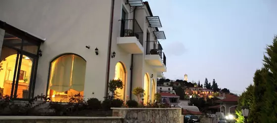 Alexander Hotel Gerakari | Girit Adası - Rethimnon (bölge) - Amari - Gerakari