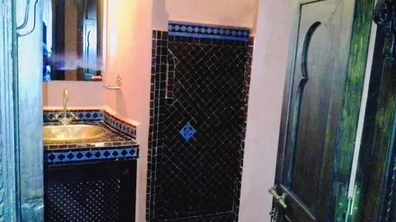 Riad Boutouil | Marakeş (ve civarı) - Marrakech - Mechouar Kasbah - Mechouar-Kasbah