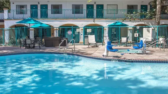 Quality Suites Downtown San Luis Obispo | Kaliforniya - San Luis Obispo (ve civarı) - San Luis Obispo