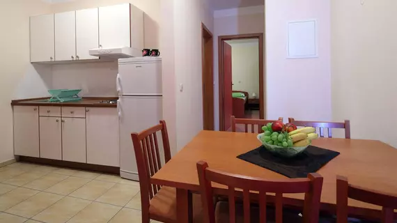 Apartments Vila Adrijana | Split-Dalmaçya - Baska Voda