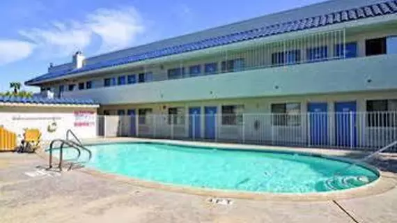 Motel 6 Palm Springs North | Kaliforniya - Imperial County - Palm Springs (ve civarı) - Palm Springs