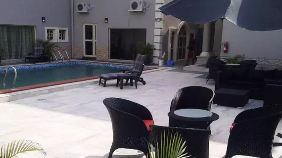 Nevada Inn Hotels and Suites | Lagos (ve civarı) - Lekki