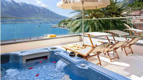 Hotel Le Palme | Lombardy - Brescia (il) - Limone sul Garda