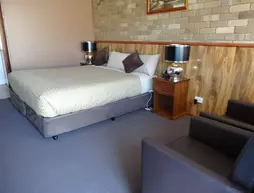 Peppinella Motel | Victoria - Ballarat - Delacombe