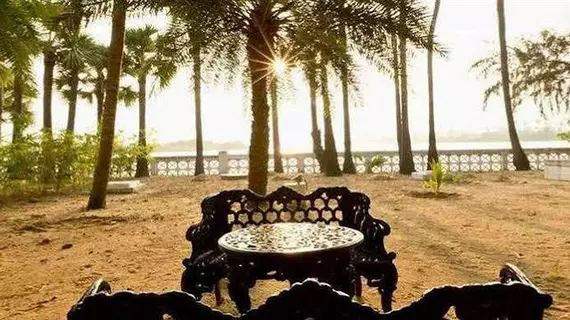 Golden Bay Resorts | Tamil Nadu - Cheyūr