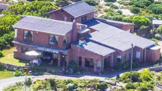 Oceanview B and B 85 Oceanview Drive | Western Cape (il) - Overberg District Municipality - Cape Agulhas - Struisbaai