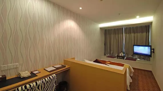 Longquan Xuri Hotel | Guangdong - Guangzhou (ve civarı) - Guangzhou