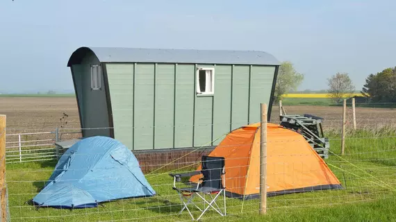 Pidley Bottom Cottages and Shepherd's Huts | Cambridgeshire (ilçe) - Huntingdon