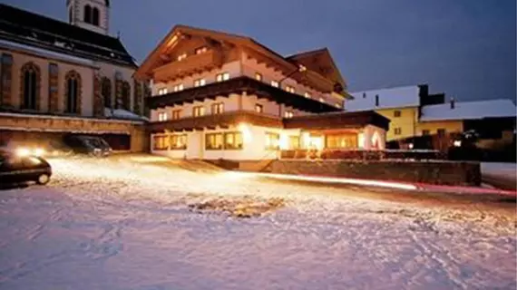 Gasthof Hotel Neuwirt | Tirol - Imst (ve civarı) - Mieming