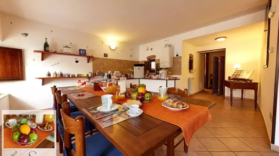 B&B La Suite | Sicilya - Messina (vilayet) - Milazzo