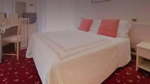 Hotel Royal Plaza | Emilia-Romagna - Rimini - Marina Centro