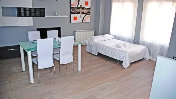 Apartamentos El Capricho de Madrid | Madrid Özerk Topluluğu - Madrid (ve civarı) - Centro - La Latina