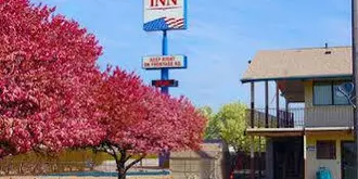 Quad City Inn