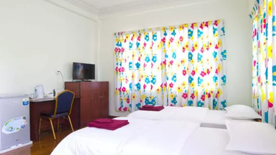 Majesty Hotel | Yangon