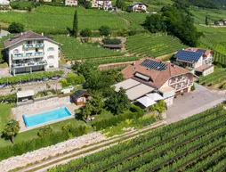 Garnì Hotel Ritterhof | Trentino-Alto Adige - Güney Tirol (il) - Termeno Sulla Strada del Vino