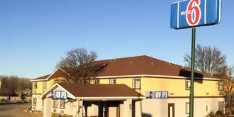 Motel 6 Augusta KS