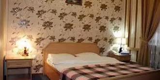 Guest House Inn&Hostel