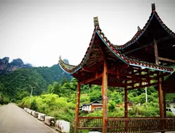 Zhangjiajie Tongfu Inn | Hunan - Zhangjiajie - Wulingyuan