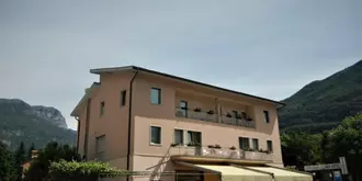 Albergo Miralaghi