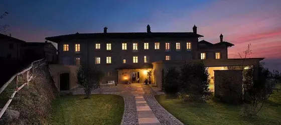 Tenuta Bricchi | Piedmont - Cuneo (il) - Sinio