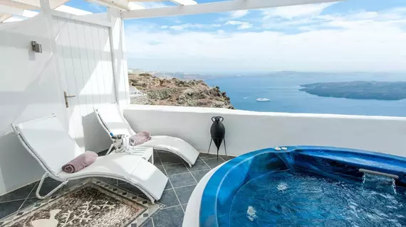 Aeolos Studios & Suites | Ege Adaları - Santorini