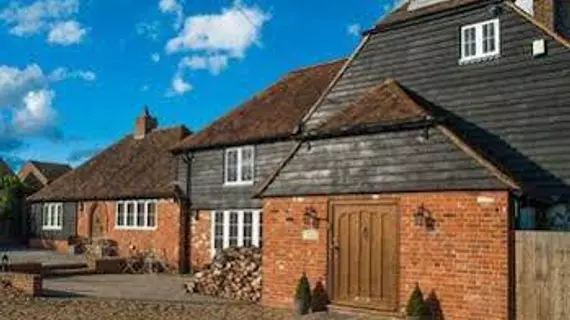 Green Farmhouse | Kent (kontluk) - Swale District - Sittingbourne - Lower Halstow