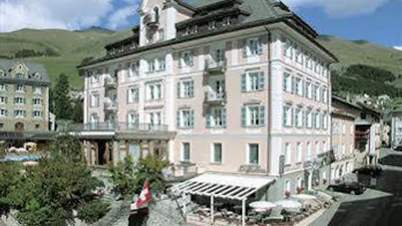 Hotel Engiadina | Maloja District - Graubuenden - Zuoz