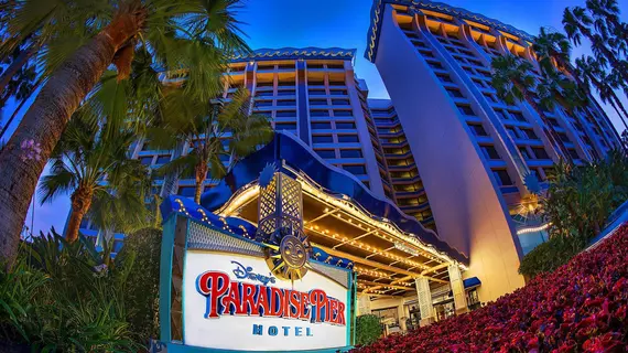 Disney's Paradise Pier Hotel - On Disneyland Resort Property | Kaliforniya - Orange County - Anaheim - Anaheim Resort