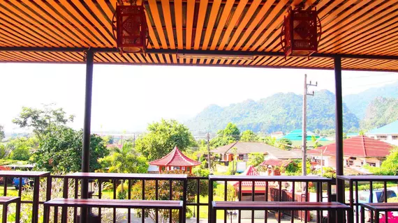 Donut Resort | Chiang Rai İli - Mae Sai