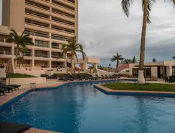 Ocean View Beach | Sinaloa - Mazatlan (ve civarı) - Mazatlan - Zona Dorada