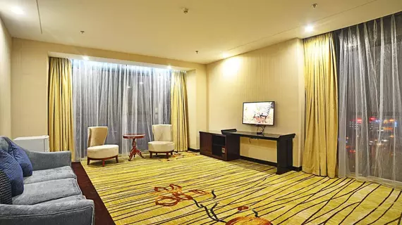 Liangfan Holiday Inn | Guangdong - Guangzhou (ve civarı) - Guangzhou