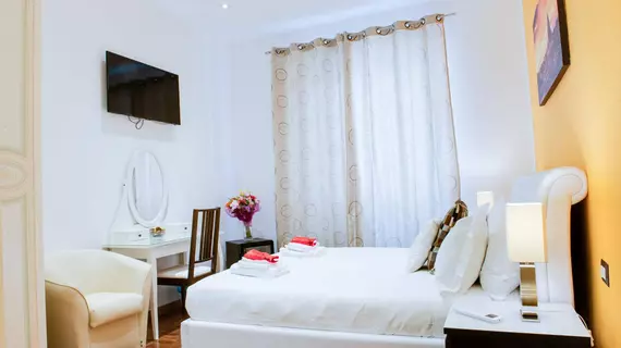 Lh Royal Suites | Lazio - Roma (ve civarı) - Roma Kent Merkezi - Navona