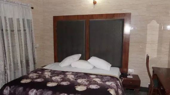 Cynergy Suites Festac Town | Lagos (ve civarı) - Lagos