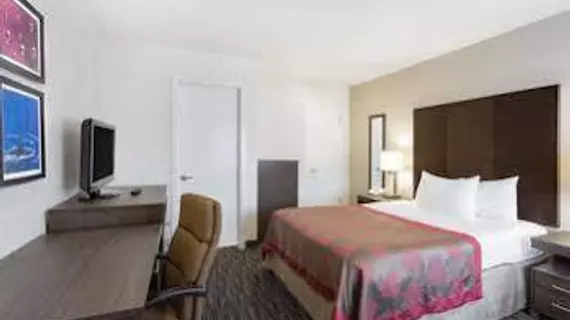 Ramada by Wyndham Monterey | Kaliforniya - Monterey (ve civarı) - Monterey