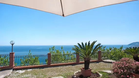 Le Terrazze Appartamenti Vacanze | Liguria - Imperia (il) - Sanremo