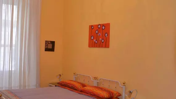 Rosa Blu B&B | Lazio - Roma (ve civarı) - Roma Kent Merkezi - Esquilino